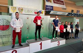 od lewej: Marcin Majka (Tarcza Goleniów), Maciej Kowalewicz (Gwardia Olsztyn), Daniel Romańczyk (Agat Złotoryja), Tomasz Bartnik (Legia Warszawa), Bartosz Jasiecki (Zawisza Bydgoszcz), Rafał Łukaszyk (Zawisza Bydgoszcz), Robert Kraskowski (Legia Warszawa), Piotr Frieske (Zawisza Bydgoszcz)