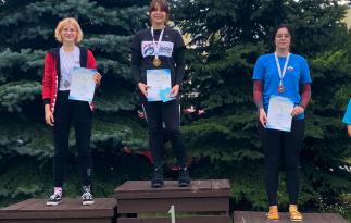 Pierwsza od prawej Zuzanna Pierko