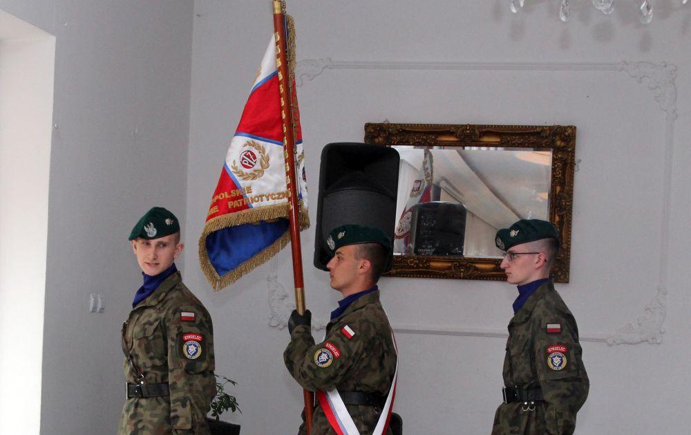 Poczet sztandarowy Ligi Obrony Kraju