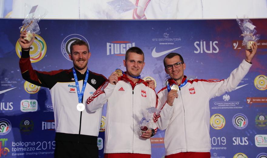Maximilian Dallinger, Marcin Majka, Tomasz Bartnik