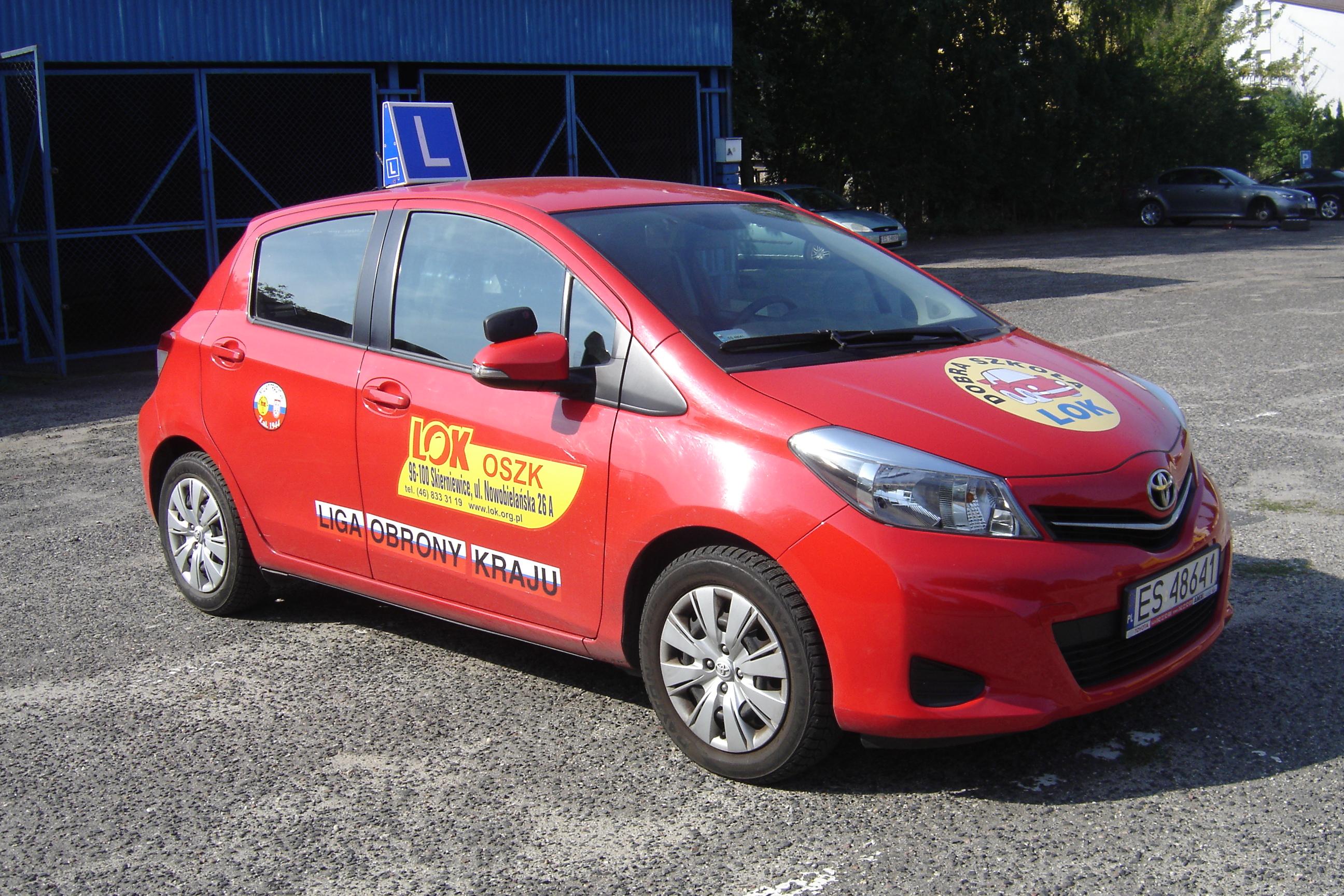 TOYOTA YARIS
